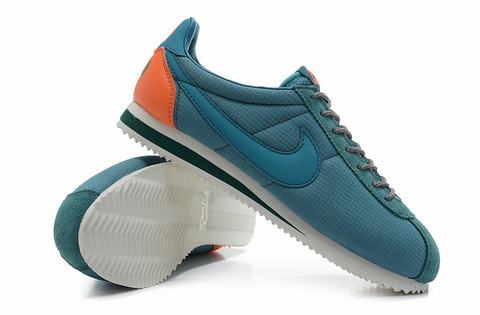 nike cortez nylon soldes