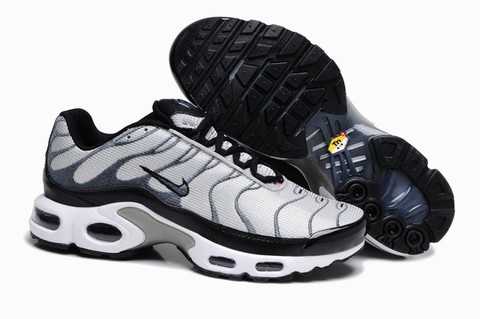 chaussure nike requin tn pas cher